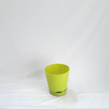 Load image into Gallery viewer, Gardenista Self-Watering Pot- 5 Inches Green (Set of 2)