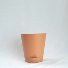 Load image into Gallery viewer, Gardenista Self-Watering Pot- 5 Inches Light Brown (Set of 2)